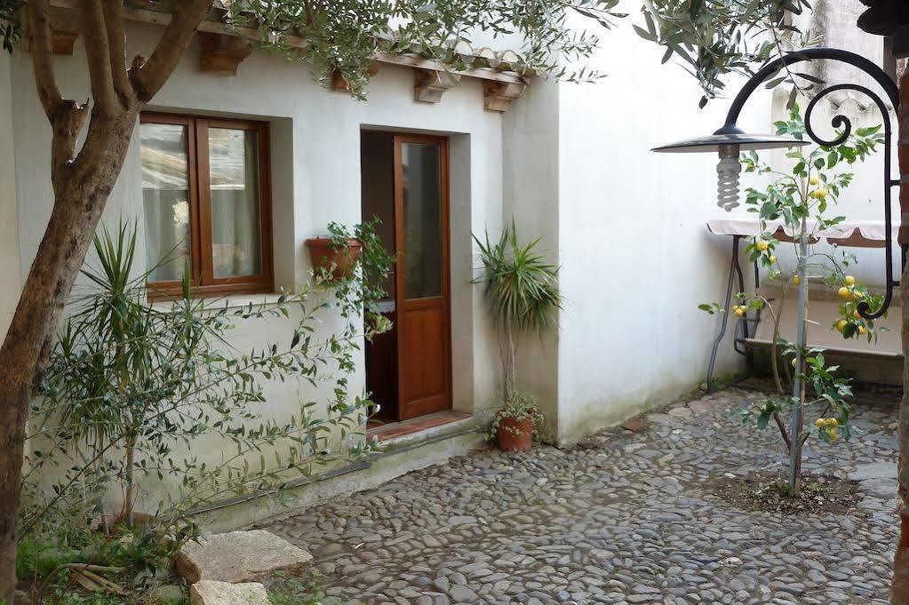 Casa Camboni-Dimora Storica Bed & Breakfast San Vito  Zewnętrze zdjęcie
